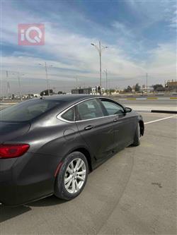 Chrysler 200